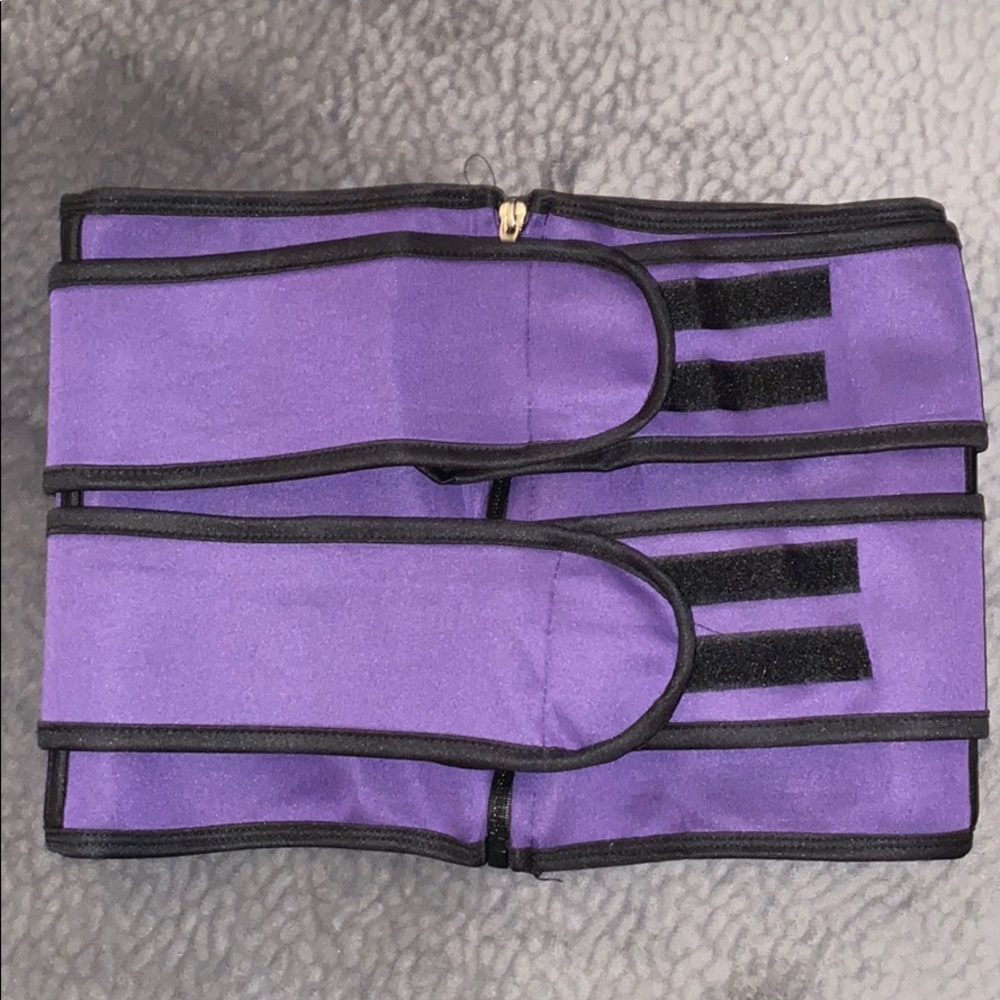 NWOT Waste trainer ladies size XL